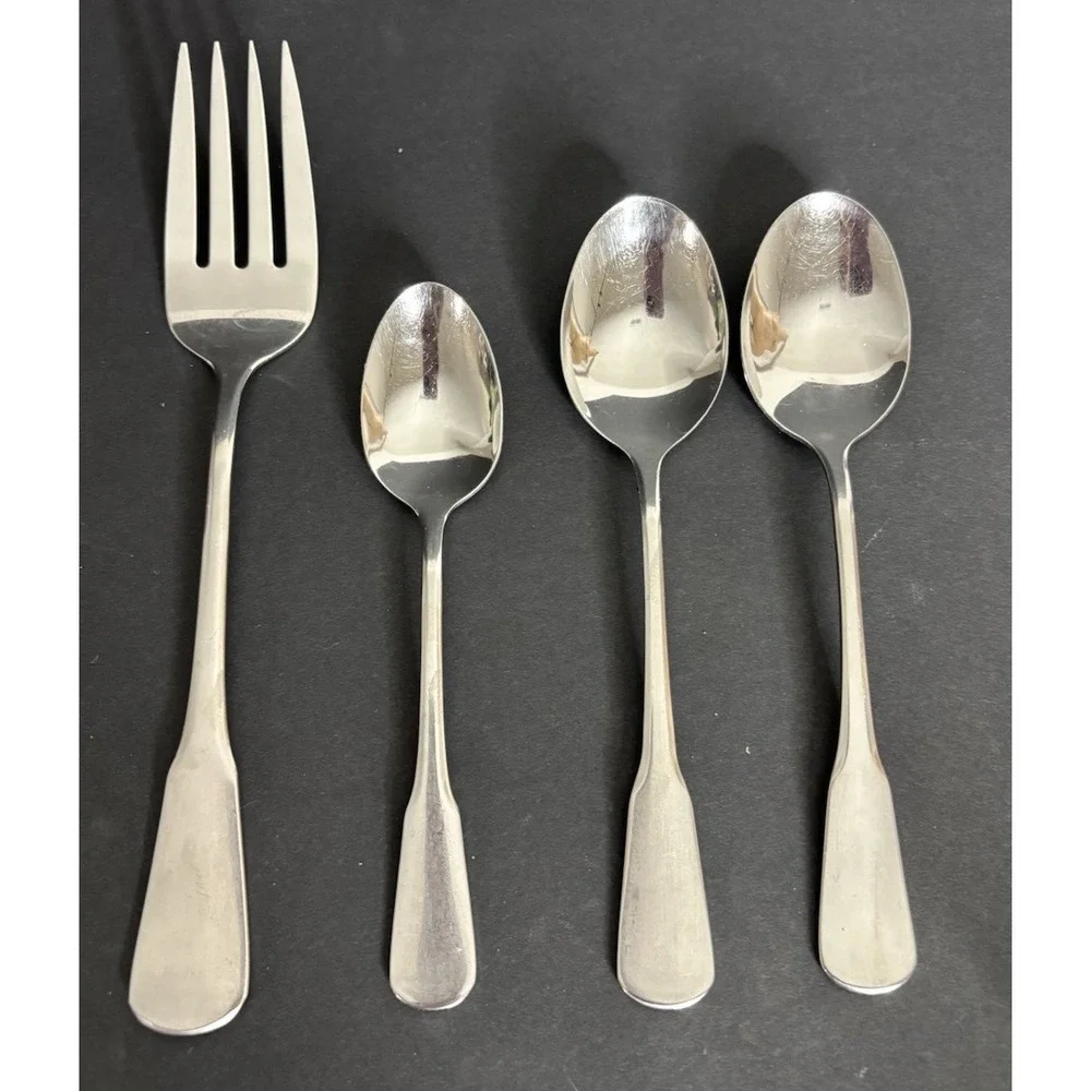 Oneida Colonial Boston Minute Man Teaspoon Serving Fork & 2 Soup Spoons Flatware